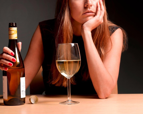 Анонимное лечение женского алкоголизма в Томмоте